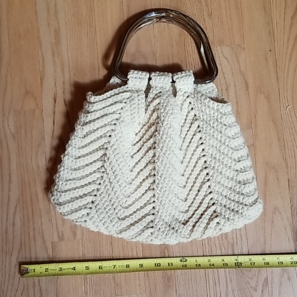 Vintage 1970s Boho Hand Crafted Crochet Knit Tortoise Handle Handbag - Picture 10 of 12
